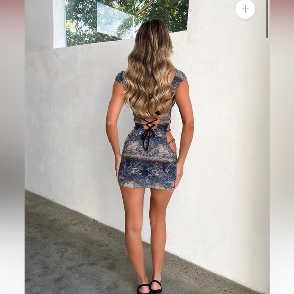 NWT OUTCAST FLYNN MINI DRESS SZ S #P3 - Picture 2 of 6